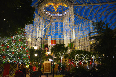Gaylord Texan in December